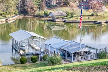 1104 Chula Vista Dr, Friendsville, TN 37737