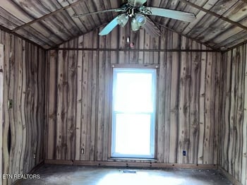 1104 Plyley St, Knoxville, TN 37920