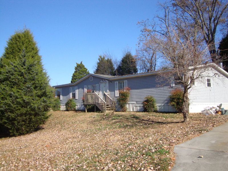 1104 Ridge View Rd, Maryville, TN 37801