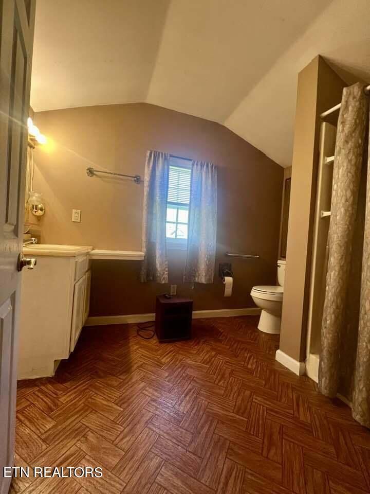 1105 Bull Run Rd, Luttrell, TN 37779