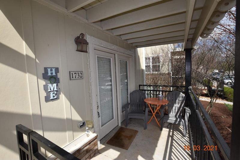 1105 Tree Top Apt 1732 Way #1732, Knoxville, TN 37920