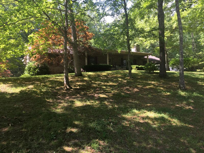 1106 Daniel Dr, Seymour, TN 37865