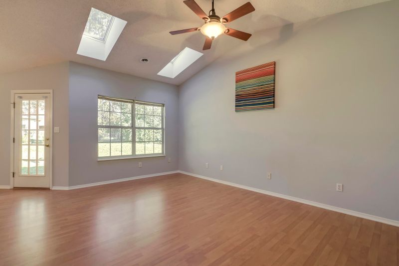 1106 Firethorne Way, Knoxville, TN 37923