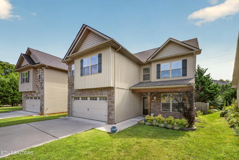 1106 Scatter Way, Knoxville, TN 37919