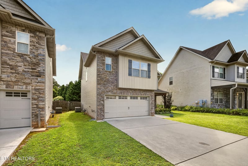 1106 Scatter Way, Knoxville, TN 37919
