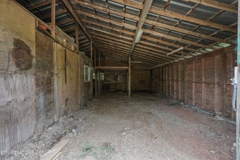 11066 Unitia Rd, Friendsville, TN 37737