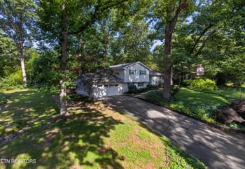 1107 Burning Tr, Knoxville, TN 37909