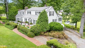 1107 E Elm St, Lafollette, TN 37766