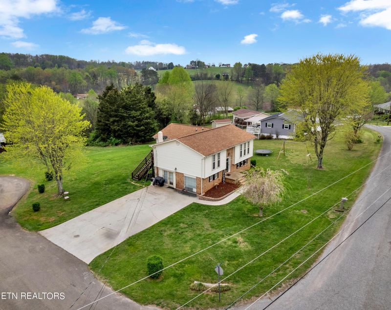 1107 Plum Ct, Talbott, TN 37877