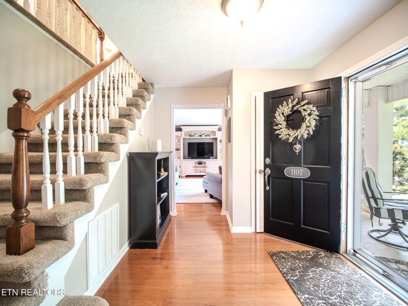 1107 Rain Tree Rd, Knoxville, TN 37923