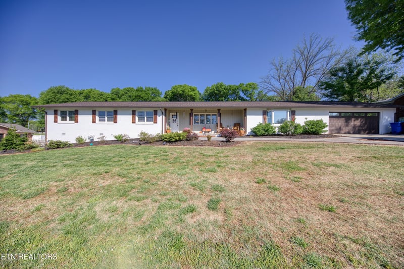 1108 Mildred Dr, Alcoa, TN 37701