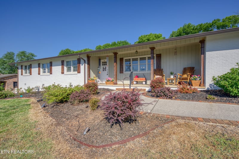 1108 Mildred Dr, Alcoa, TN 37701