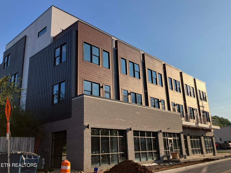 1108 Sevier Ave #201, Knoxville, TN 37920