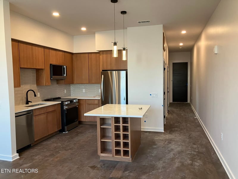 1108 Sevier Ave #202, Knoxville, TN 37920