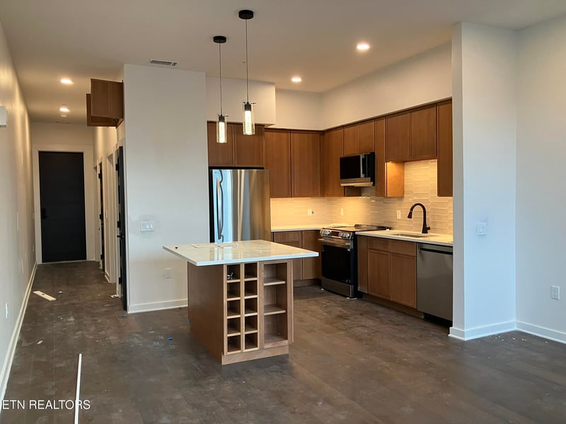 1108 Sevier Ave #203, Knoxville, TN 37920