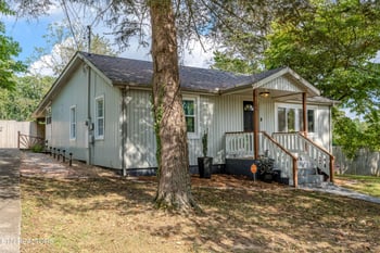 1108 Sunrose Rd, Knoxville, TN 37914