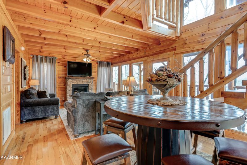 1109 Autumn Path Way, Sevierville, TN 37862