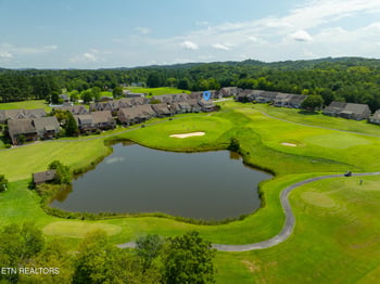 1109 Creekside Village Way, Seymour, TN 37865
