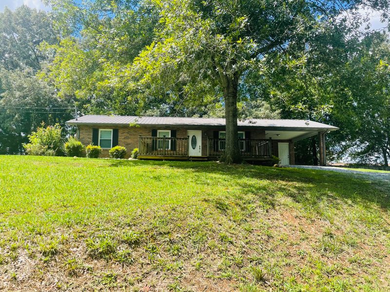 1109 Jama Dr, Sevierville, TN 37876