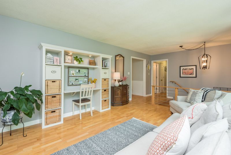 1109 Rain Tree Rd, Knoxville, TN 37923