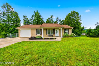 111 Agape Ln, Heiskell, TN 37754