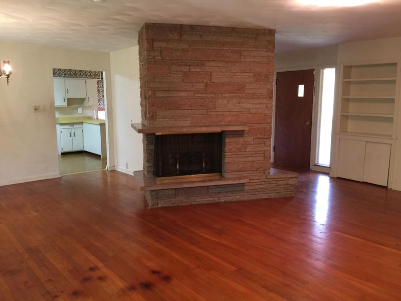 111 California Ave, Oak Ridge, TN 37830