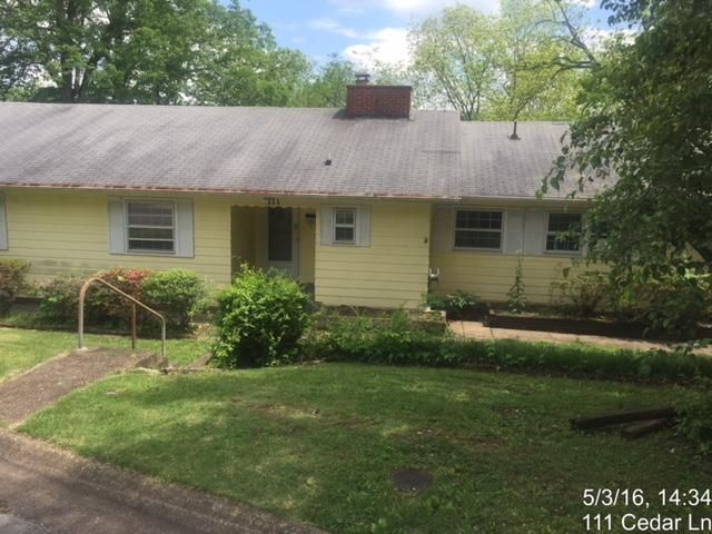 111 Cedar Ln, Oak Ridge, TN 37830