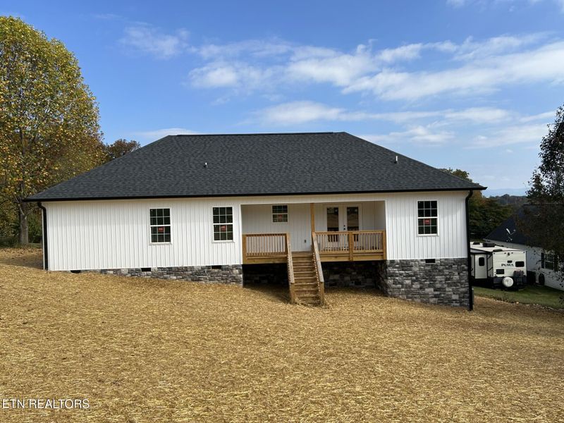 111 Cold Creek Rd, Madisonville, TN 37354