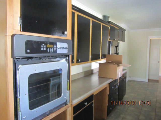 111 Dixie Ln, Oak Ridge, TN 37830