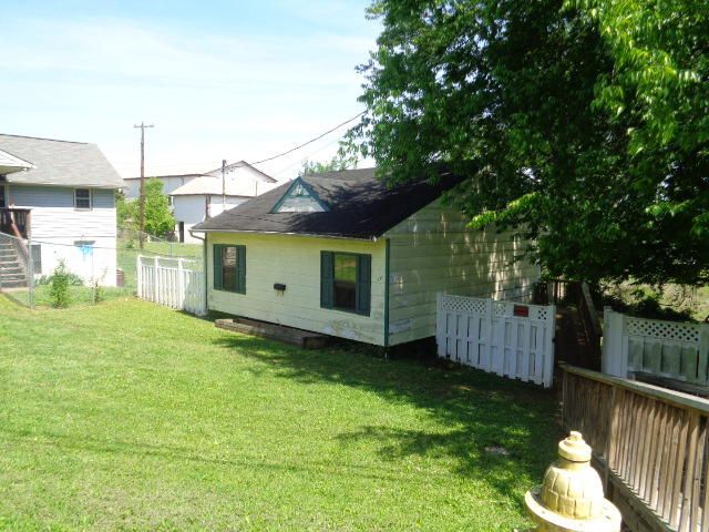 111 E Wadsworth, Oak Ridge, TN 37830