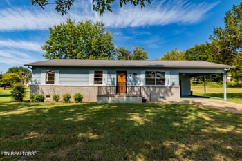 111 Heuer St, Sweetwater, TN 37874