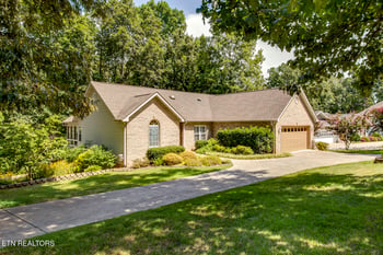 111 Kawatuska Way, Loudon, TN 37774