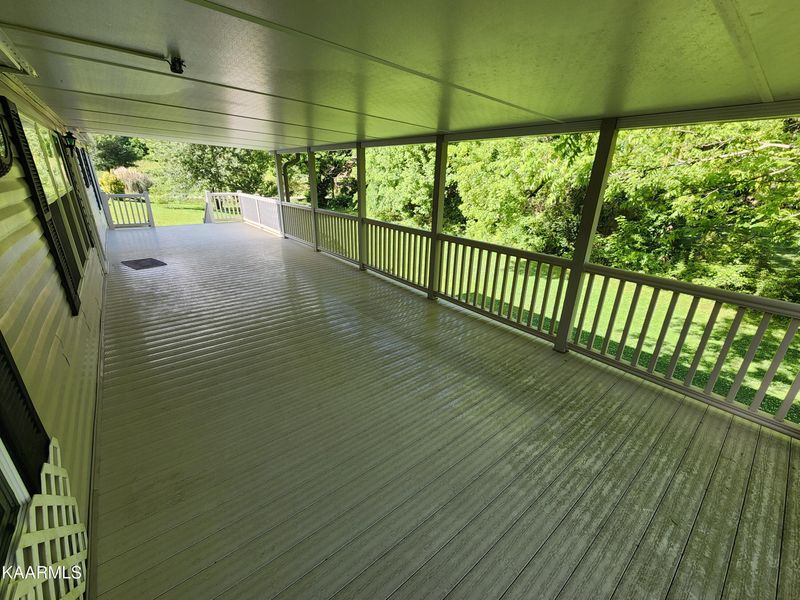 111 Lackey Ln, Vonore, TN 37885