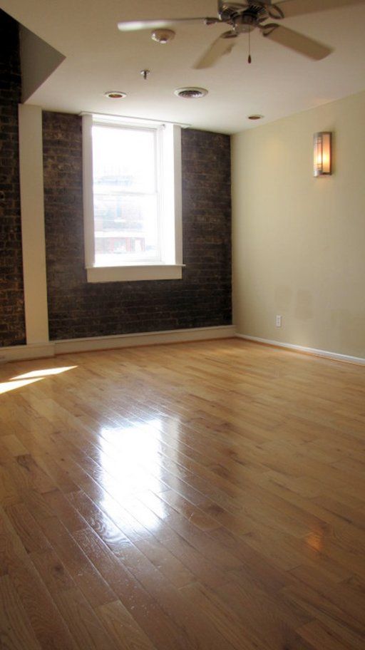 111 N Central St #2, Knoxville, TN 37902