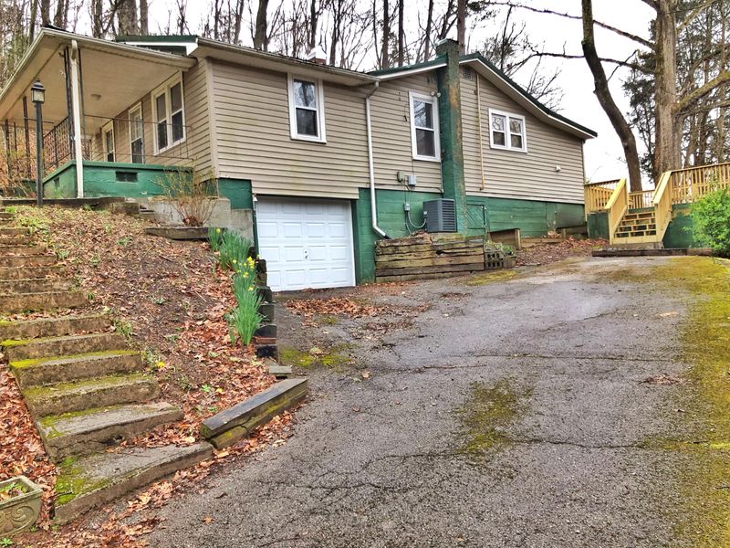 111 Old Suddath Rd, Harriman, TN 37748