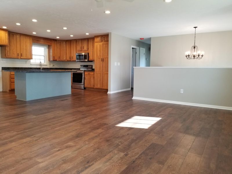 111 Overton Ln, Powell, TN 37849