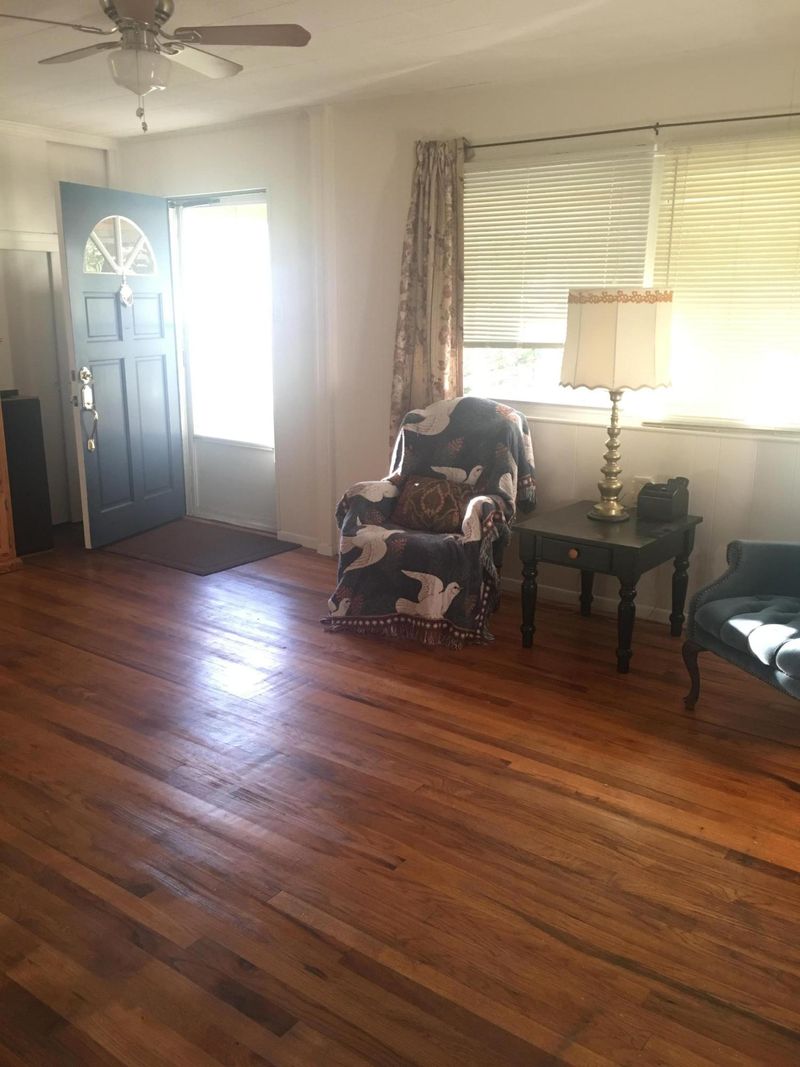 111 Parker Rd, Oak Ridge, TN 37830