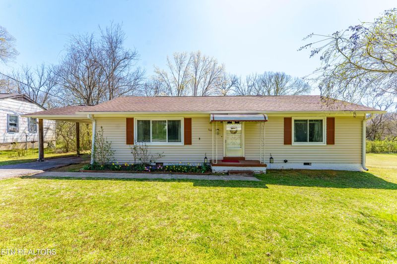 111 Rand Cir, Oak Ridge, TN 37830