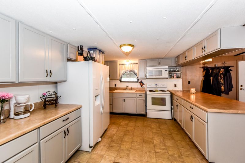 111 River Rd, Loudon, TN 37774