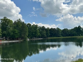 111 Stone St, Crossville, TN 38572
