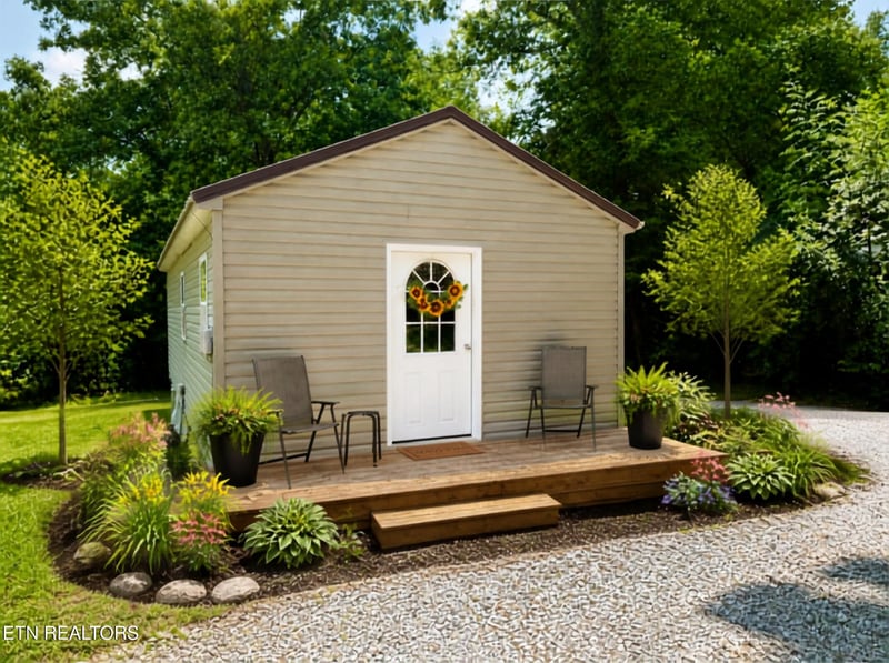 111 Stone St, Crossville, TN 38572