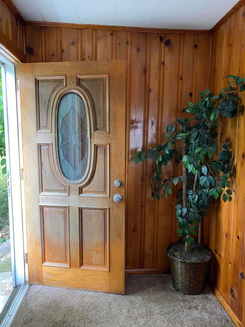 111 Walsh Ln, Oak Ridge, TN 37830
