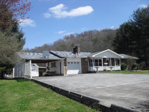 111 Wells Rd, Powell, TN 37849