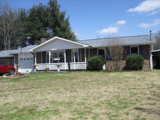 111 Wells Rd, Powell, TN 37849