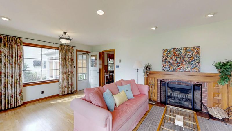 111 Wilson Ave, Clinton, TN 37716