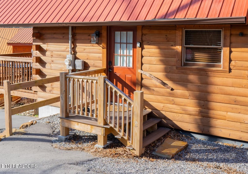 1110 Annes Rd #U1, Gatlinburg, TN 37738