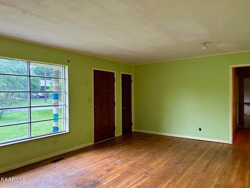 1110 Coosa St, Athens, TN 37303