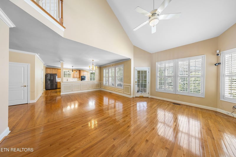 1110 Spy Glass Way, Knoxville, TN 37922