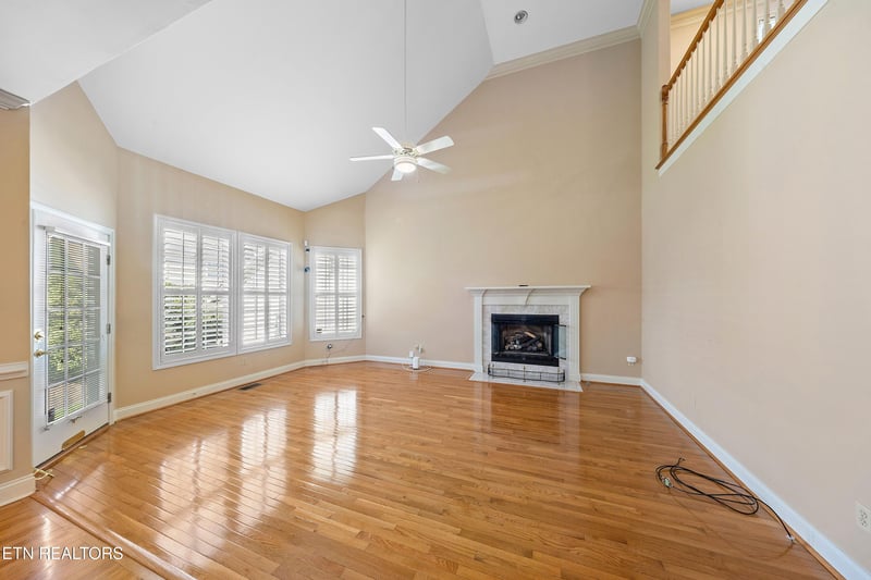 1110 Spy Glass Way, Knoxville, TN 37922