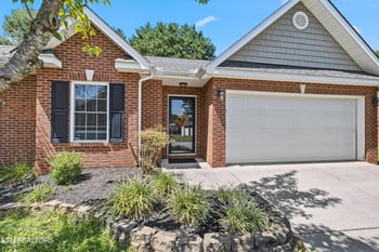 1111 Crested Springs Way, Knoxville, TN 37923